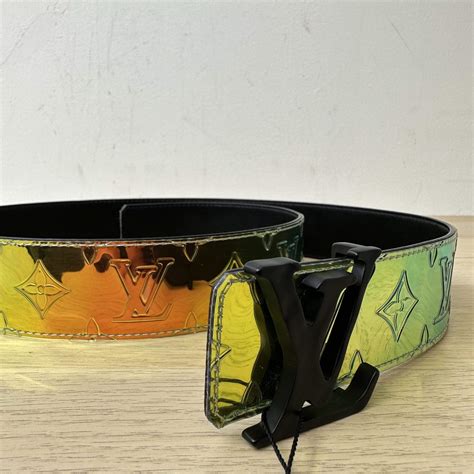 louis vuitton iridescent belt